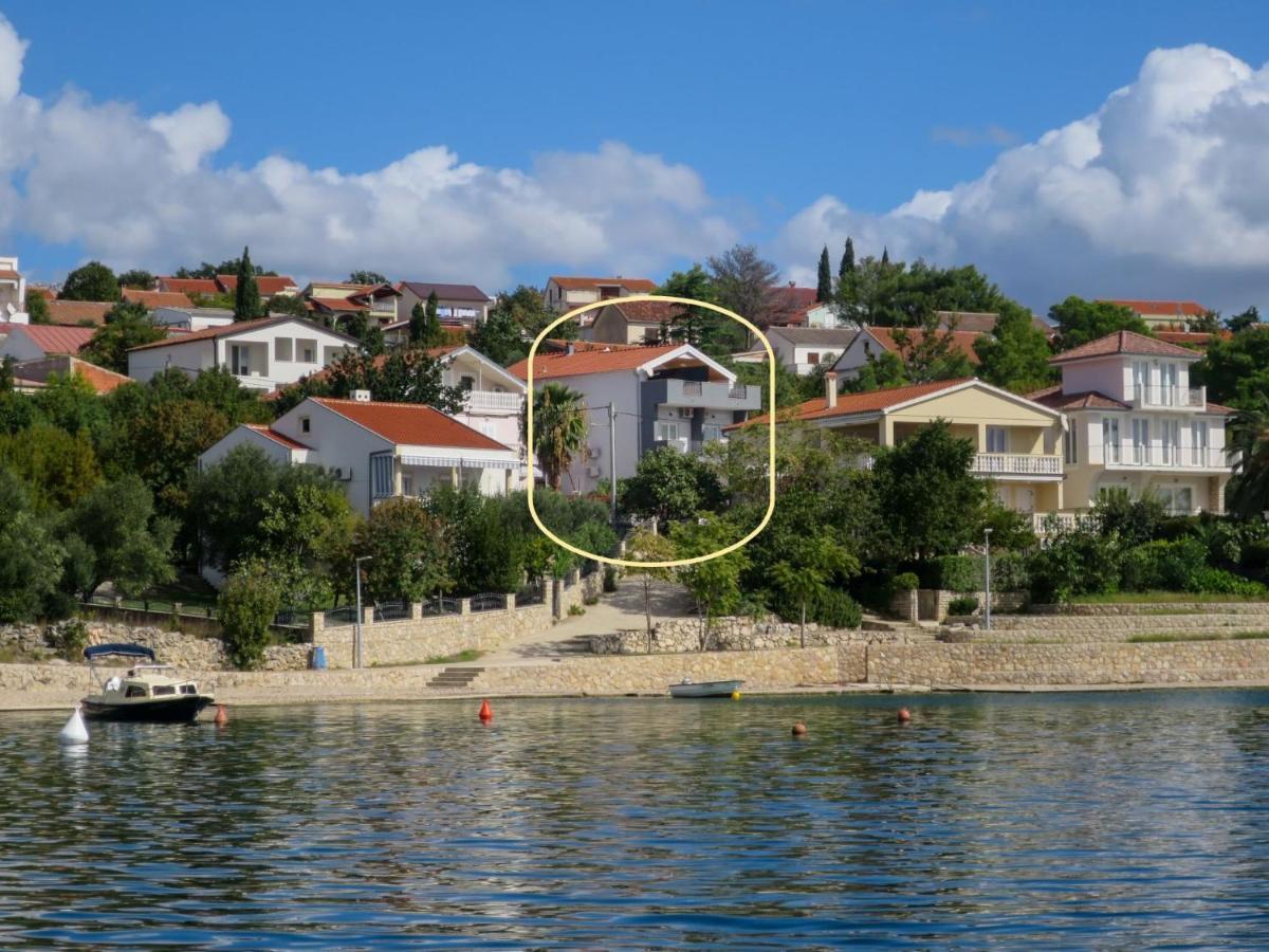 Apartment Maja - SRD420 Maslenica Exterior foto