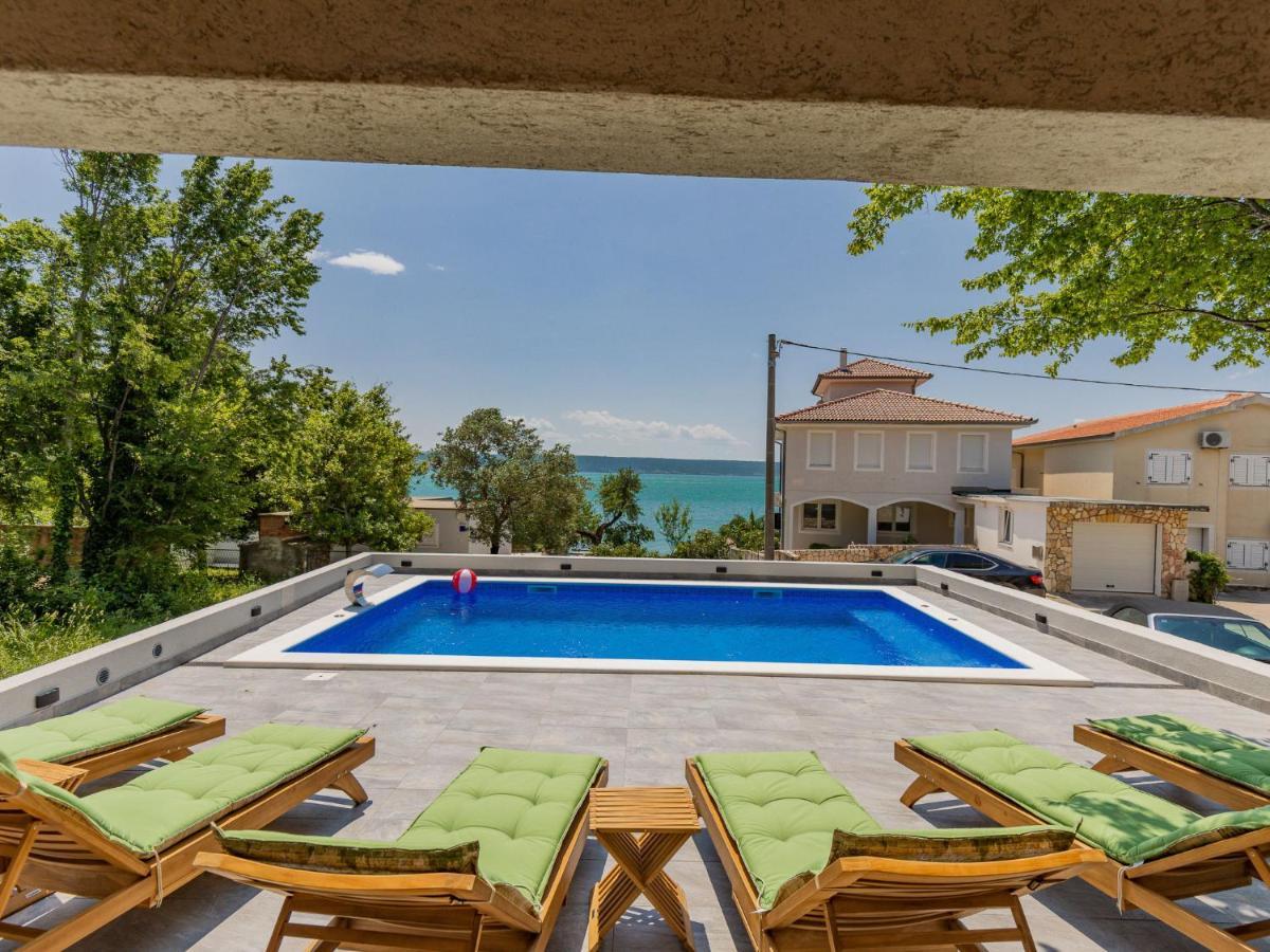 Apartment Maja - SRD420 Maslenica Exterior foto